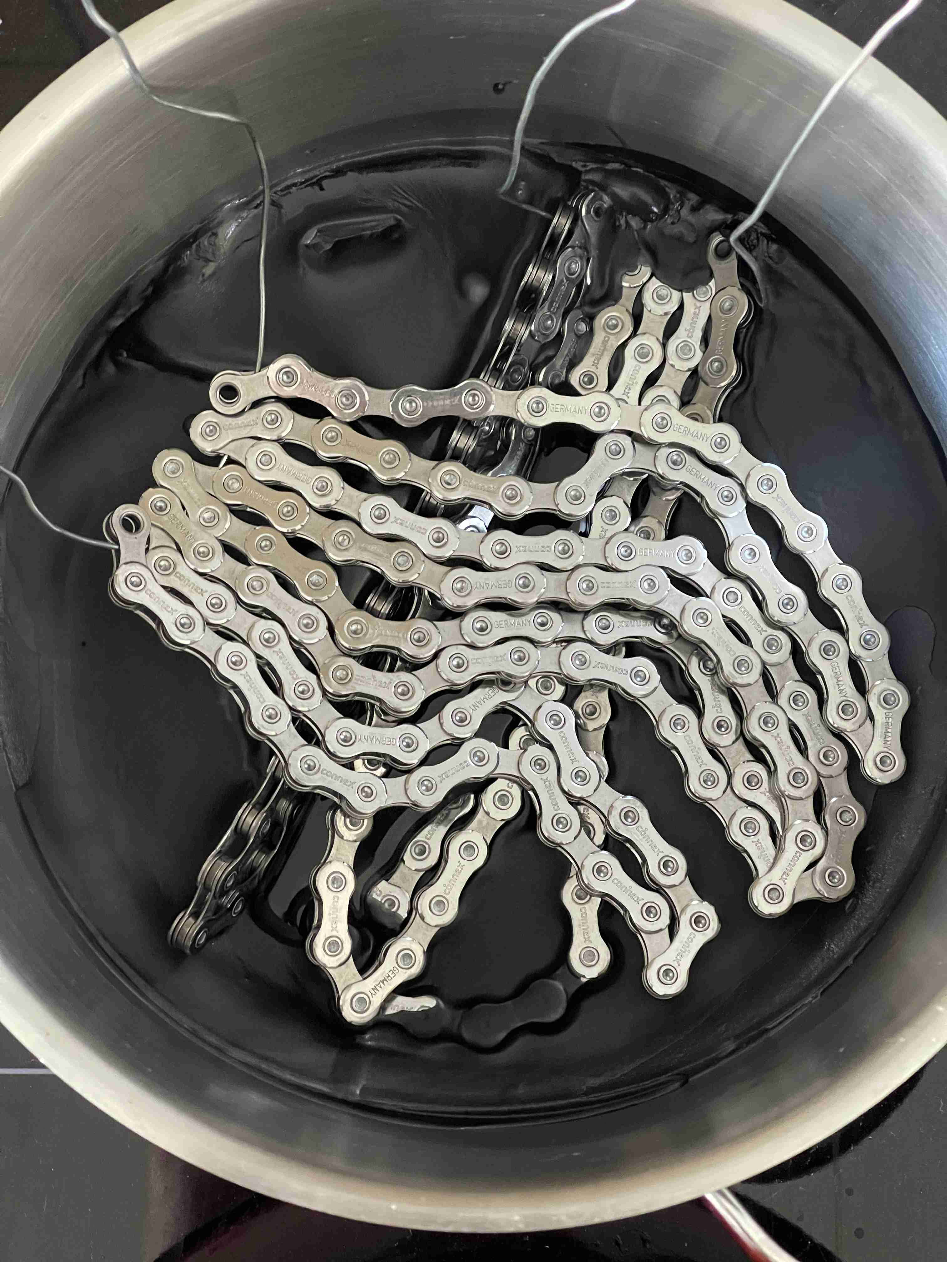 Chain in Wax Bath