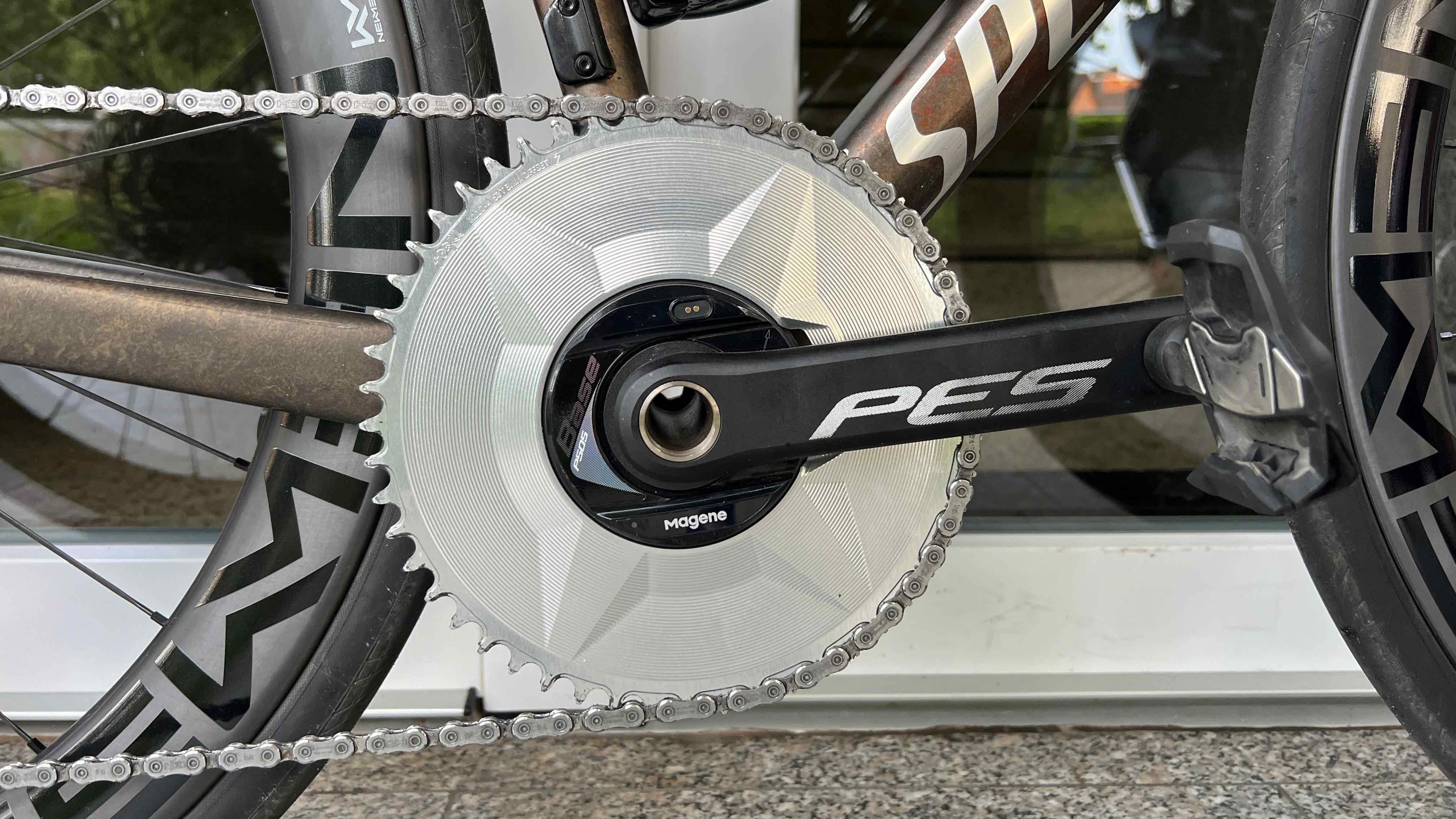 Chainring from sideview